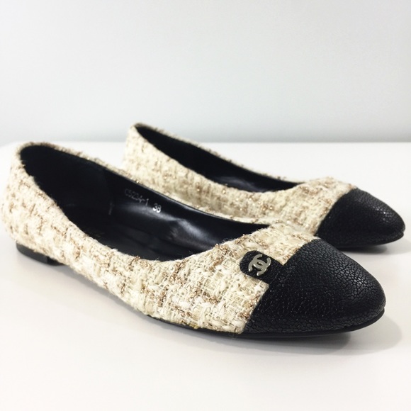 CHANEL Shoes - CHANEL Tweed flats Sz 38